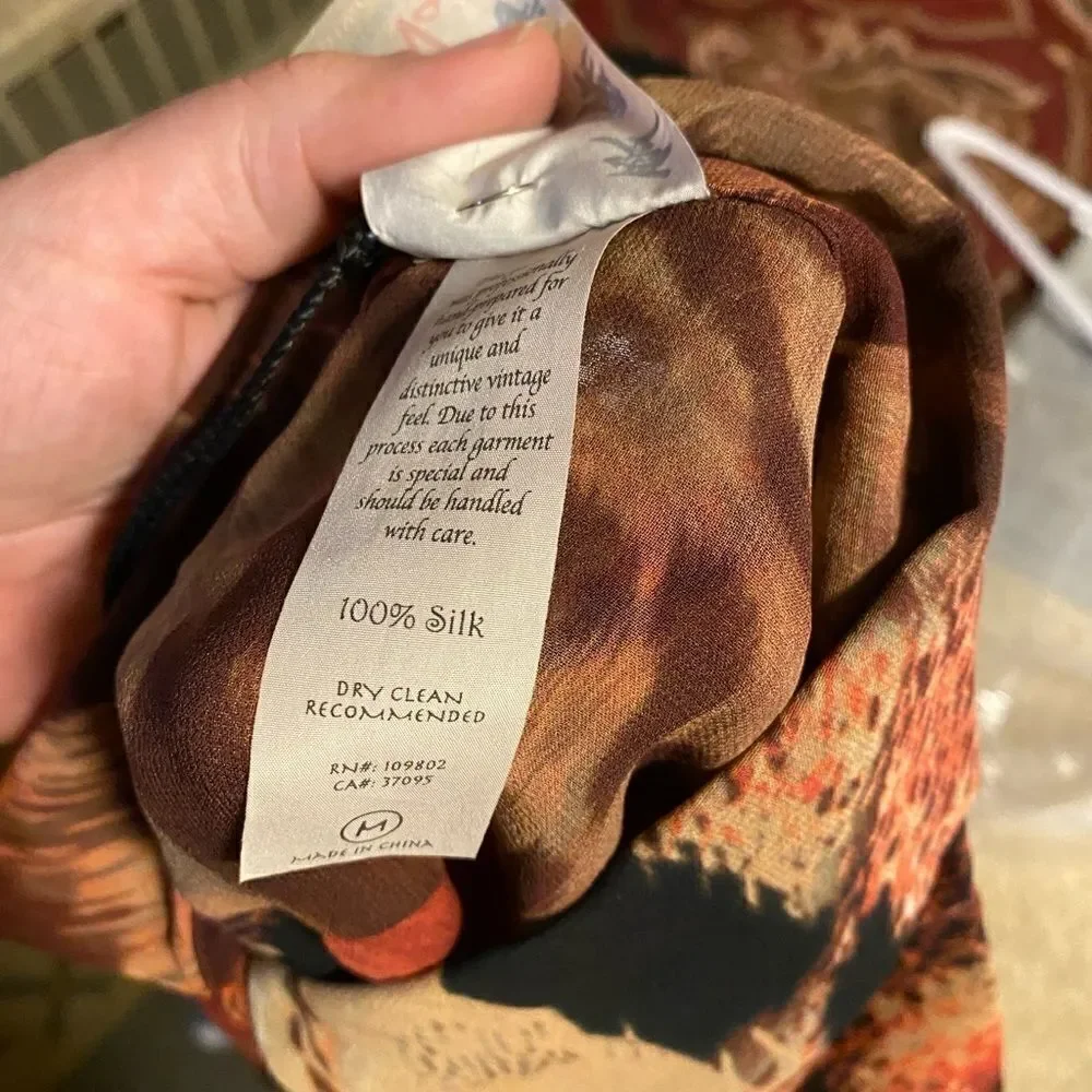 𝅺DA-NANG silk top - Picture 4 of 5